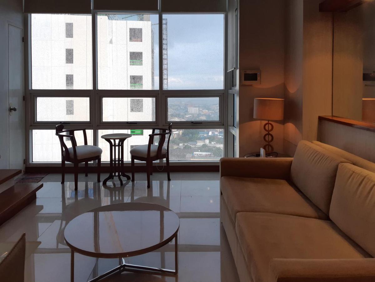 Cebu City Huge Lofts By P&J Extérieur photo